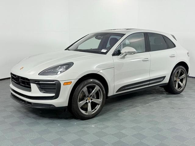 2023 porsche macan base
