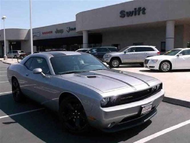 2014 dodge challenger r/t coupe 2d in davis, ca
