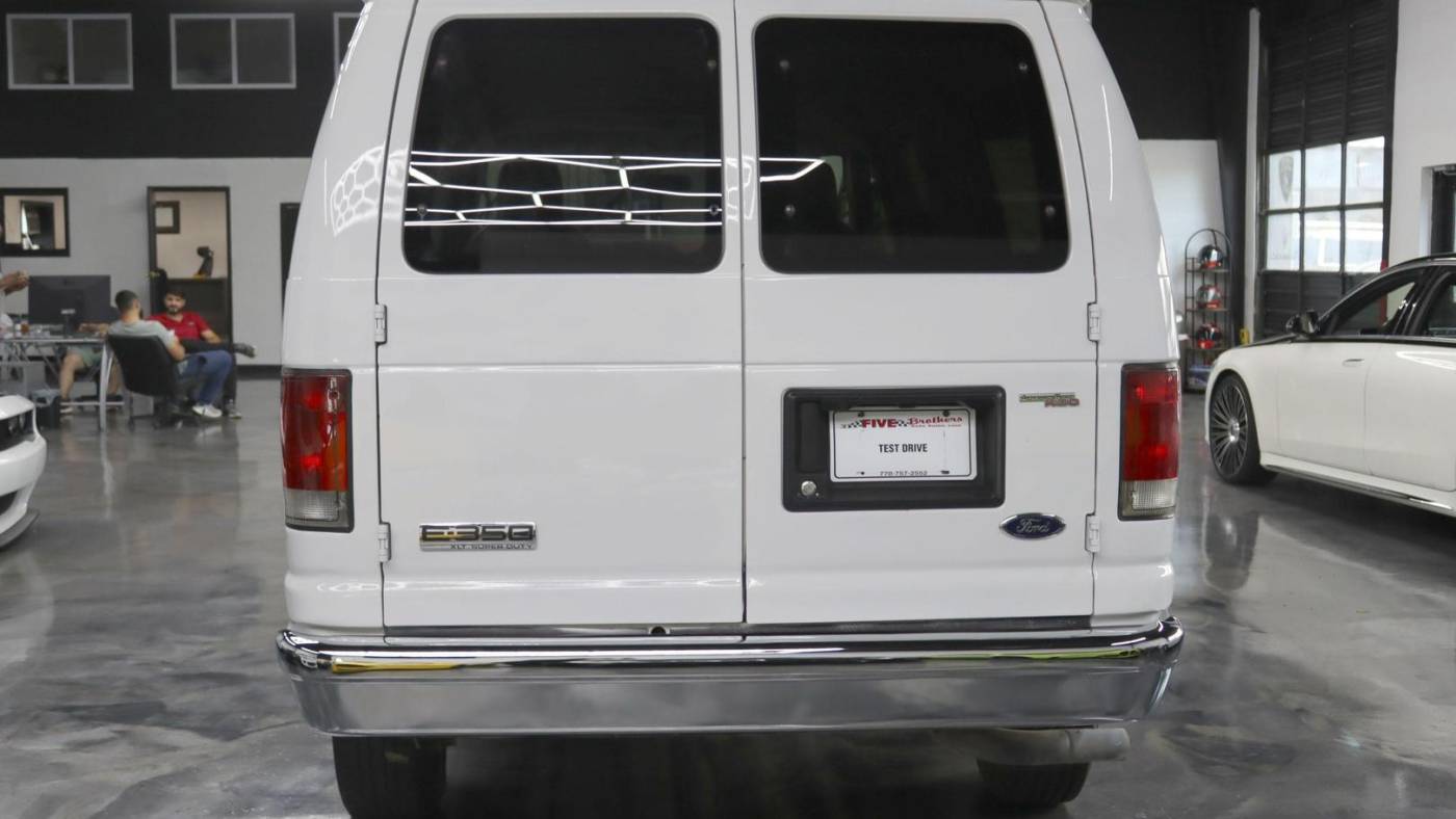 2013 ford e-series