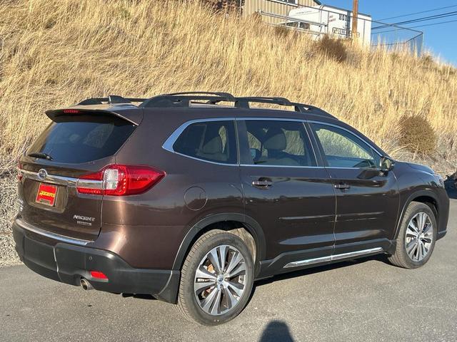 2021 subaru ascent limited 8-passenger