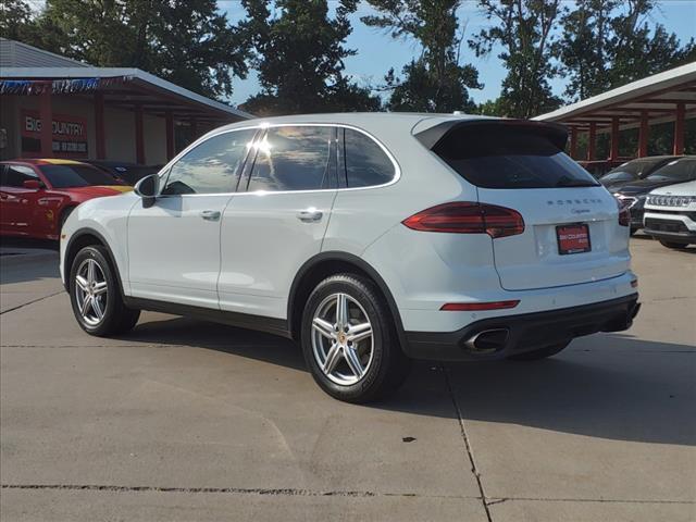 2016 porsche cayenne base