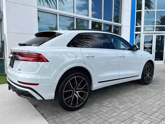 2021 audi q8 55 premium plus