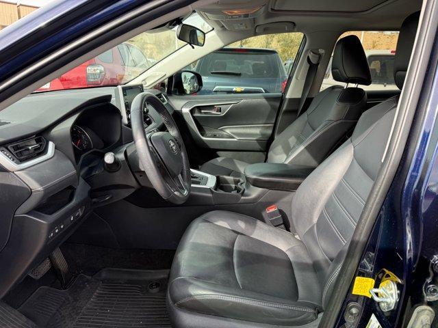 2019 toyota rav4 xle premium