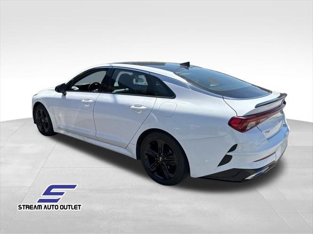 2021 kia k5 gt-line