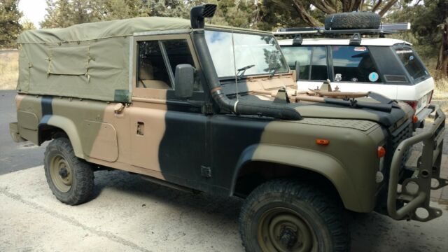 1984 land rover 110 perentie (defender)