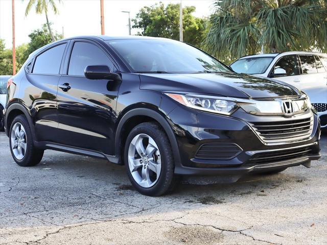 2022 honda hr-v lx
