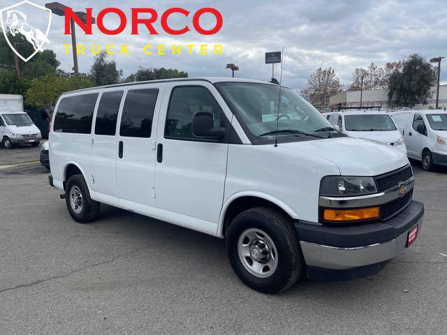 2018 chevrolet express 3500 lt