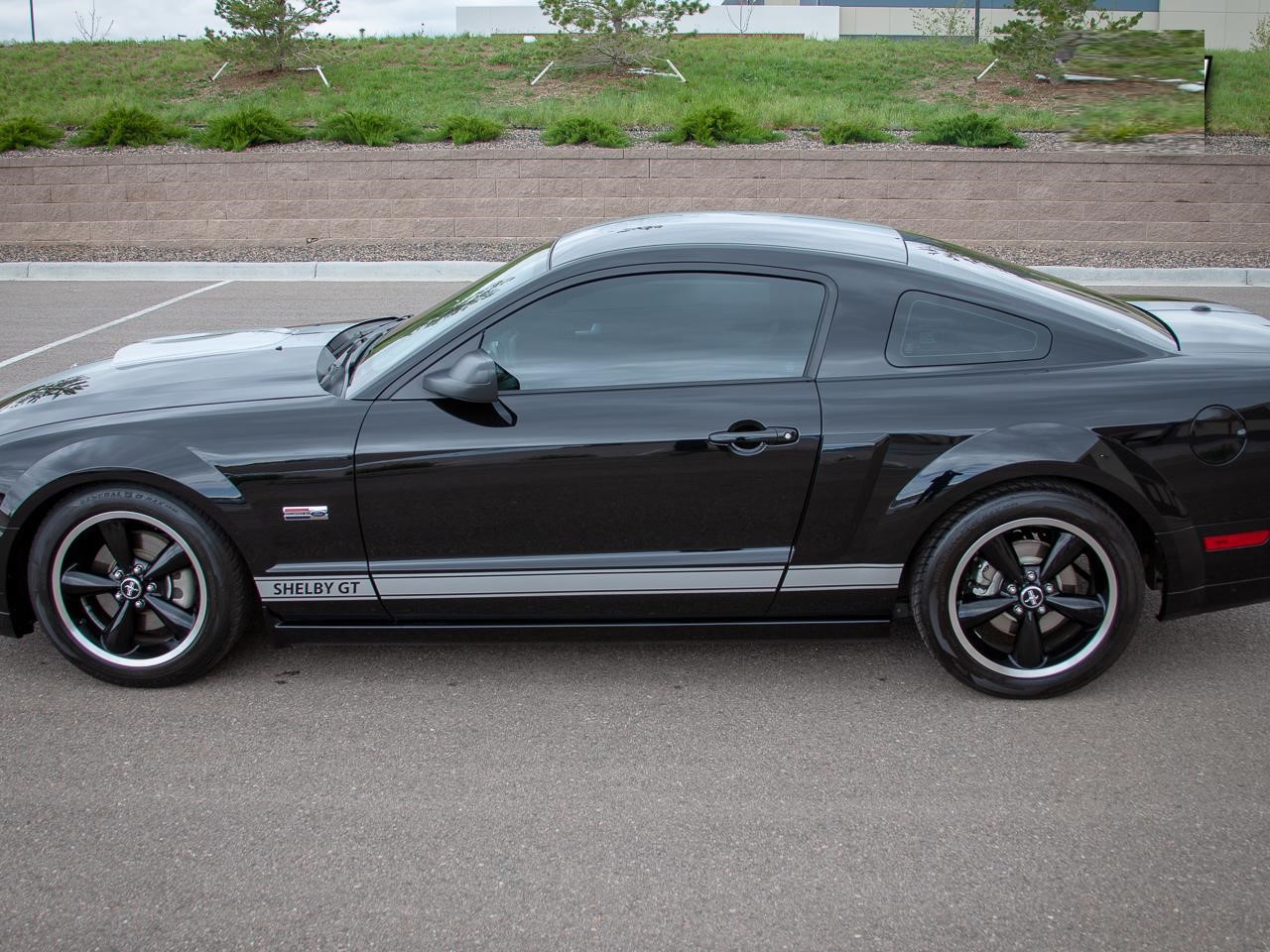2007 ford mustang