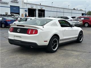 2010 Ford Mustang v6