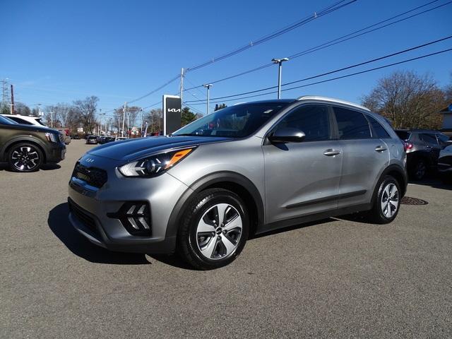 2022 kia niro lx