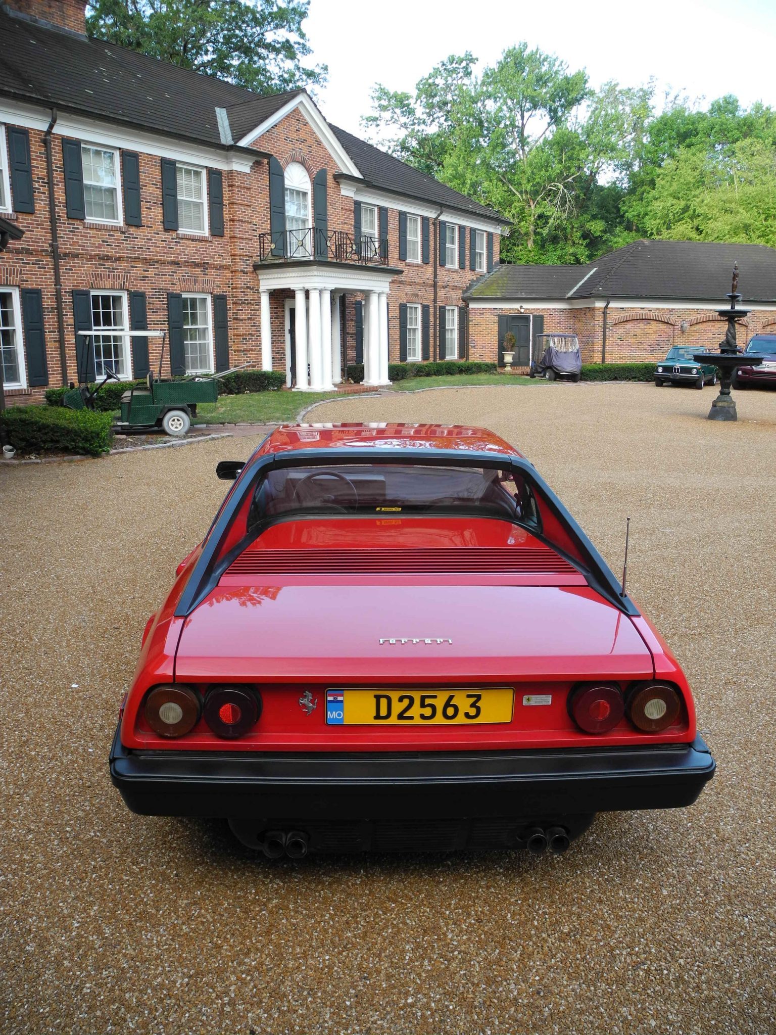 1982 ferrari mondial 8