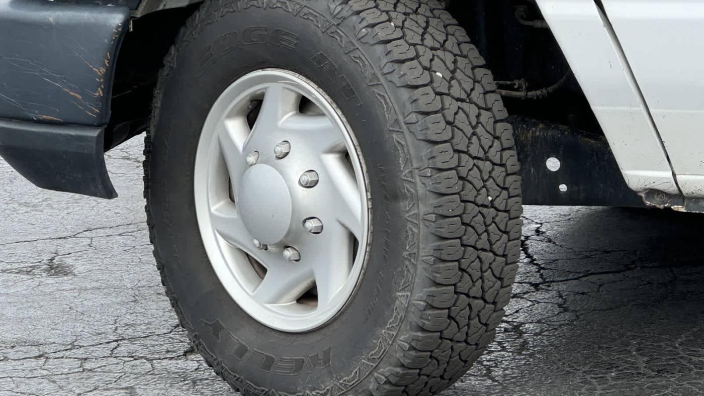2014 ford e-series e-250