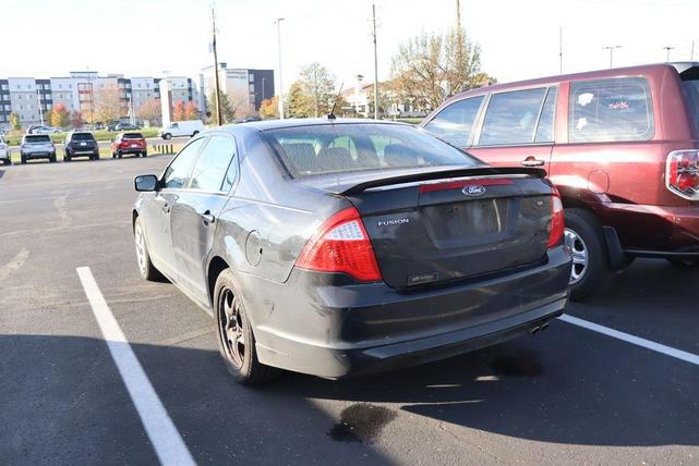 2011 ford fusion se