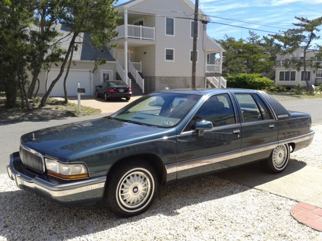 1993 buick roadmaster - 92k miles , all original, beautiful turn key classic!