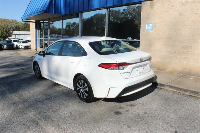 2020 toyota corolla hybrid le