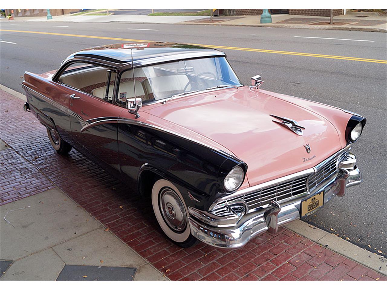 1956 ford fairlane victoria