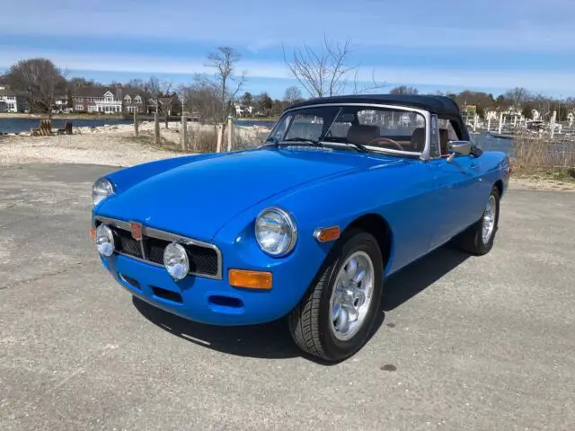 1980 mgb -- 2nd owner, 38 years, fully restored, amazing condition