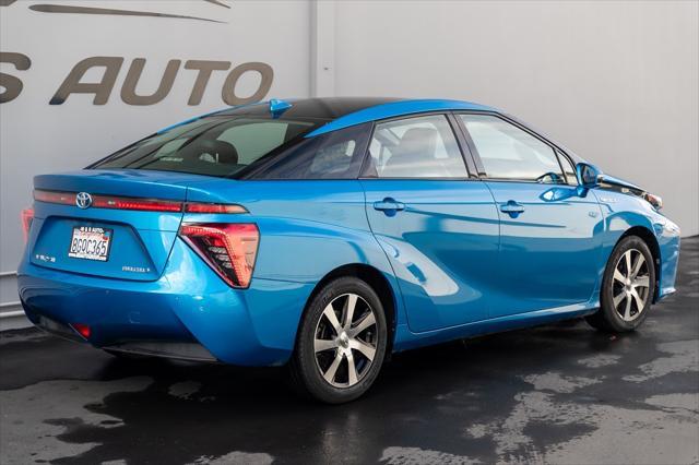 2018 toyota mirai base