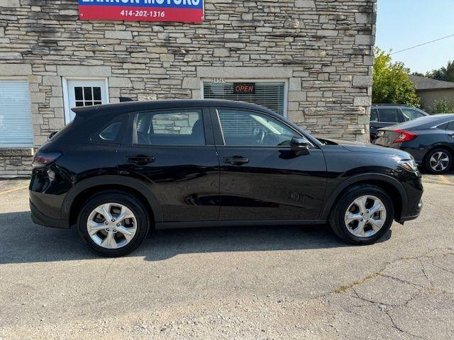2023 honda hr-v lx