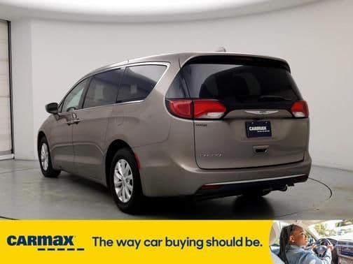 2018 chrysler pacifica touring plus front-wheel drive passenger van in lakeland, florida