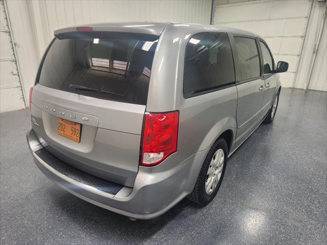 2016 dodge grand caravan avp/se