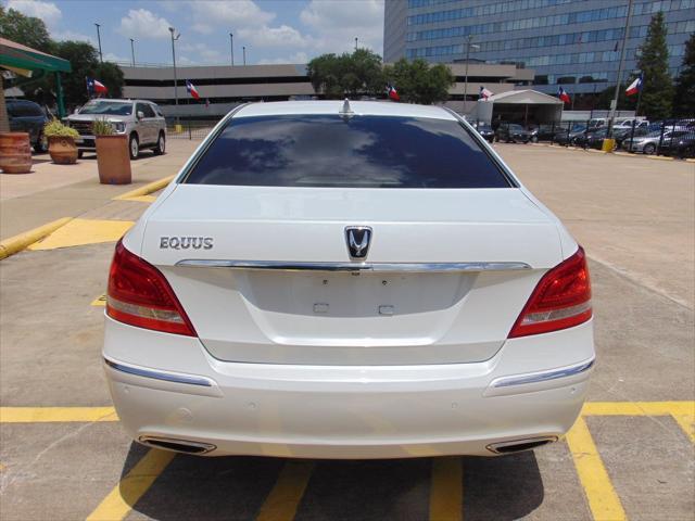 2011 hyundai equus signature