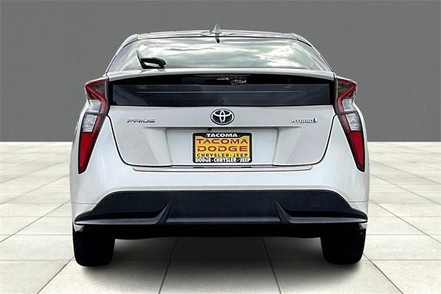2017 toyota prius four