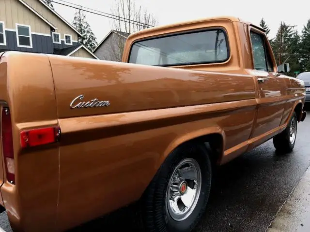 1972 ford f-100 short box pickup