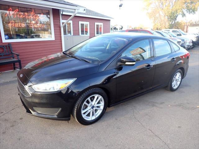 2017 ford focus se