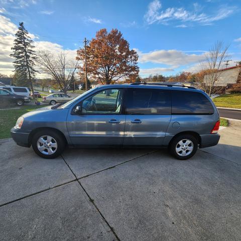 2004 ford freestar ses