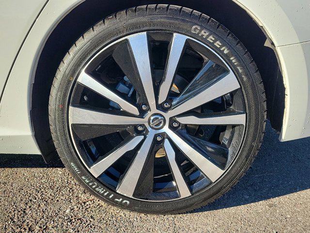 2022 nissan altima sr fwd