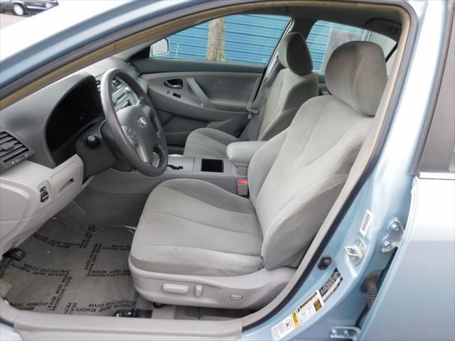 2009 toyota camry le