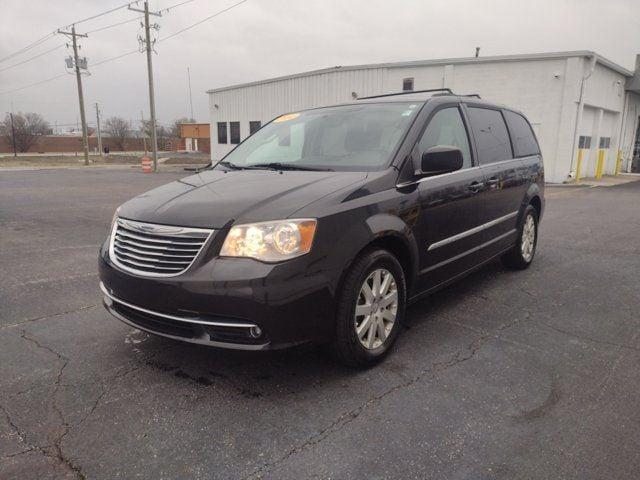 2014 chrysler town & country touring in south bend, indiana