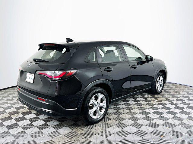 2023 honda hr-v lx