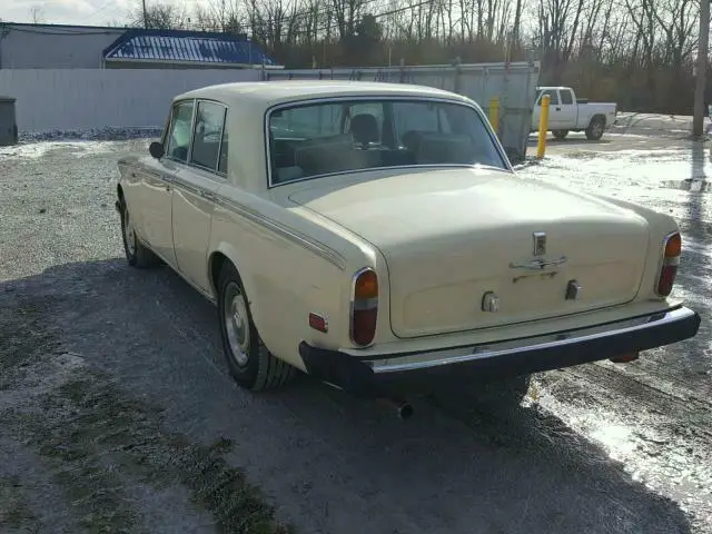 1976 rolls-royce silver shadow 108502 miles cream sedan 8 cyl automatic