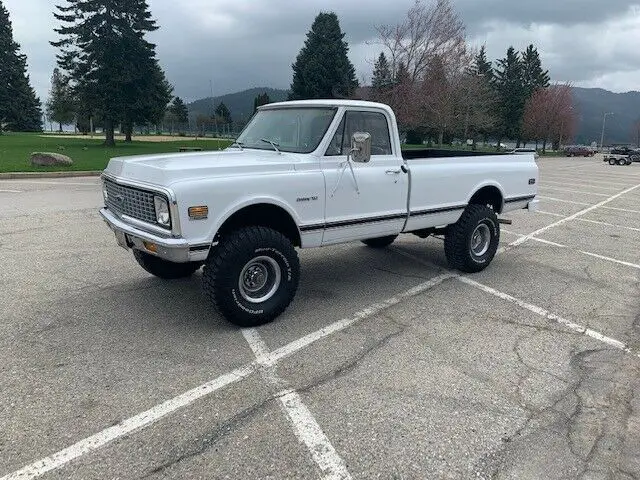 1971 chevrolet k-10 4wd. 350/auto/factory buckets&console!!