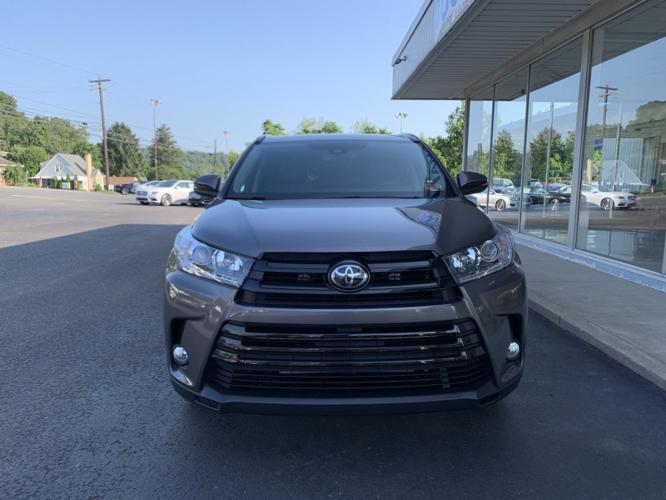 used 2017 toyota highlander se fairmont, wv 26554 for sale in bellview, west virginia