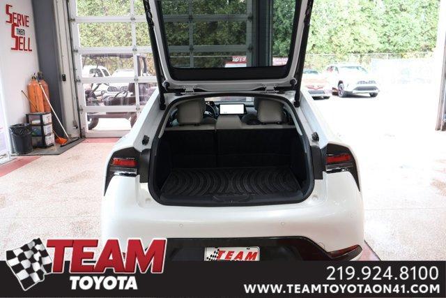 2023 toyota prius limited