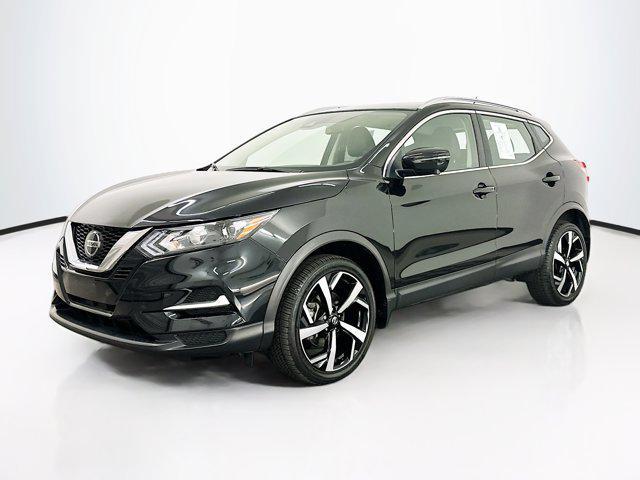 2022 nissan rogue sport sl