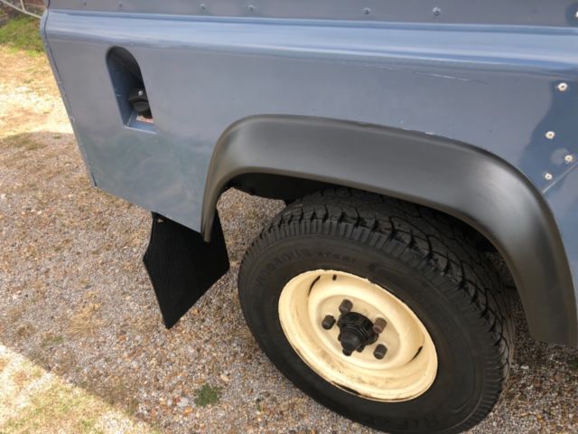 land rover defender 110 turbo diesel great shape!
