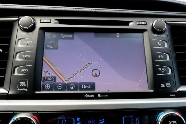 2015 toyota highlander limited