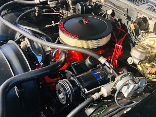chevrolet monte carlo black with 26,502 miles, for sale!
