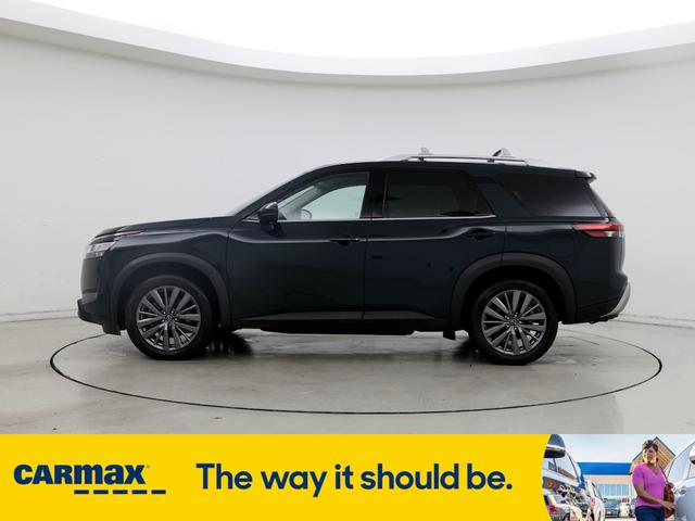 2023 nissan pathfinder sl