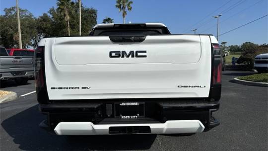 2025 GMC Sierra