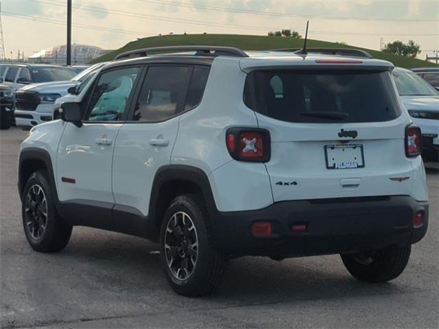 2023 jeep renegade trailhawk