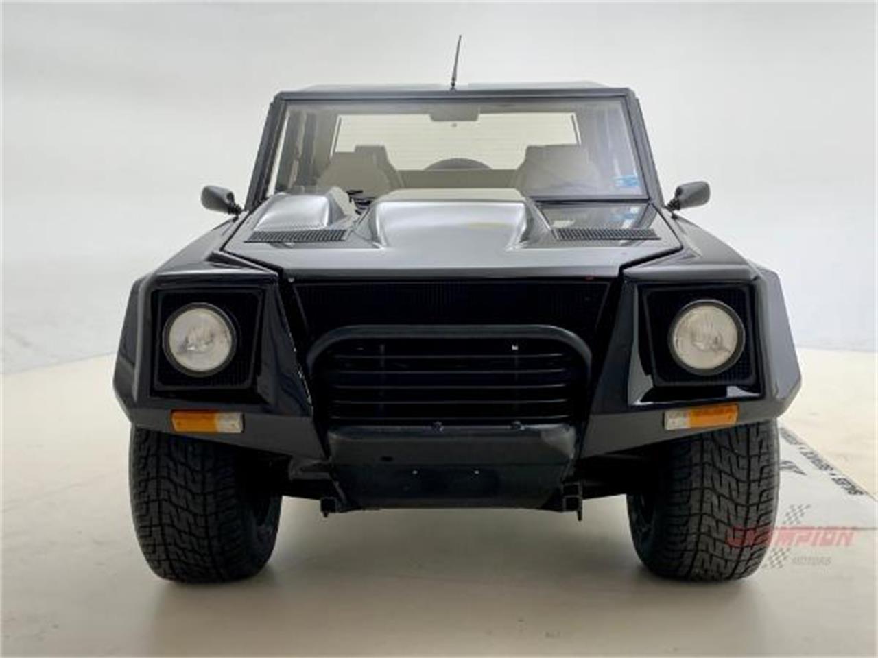1989 lamborghini lm002