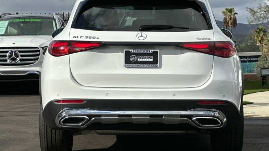 2025 Mercedes-Benz GLC
