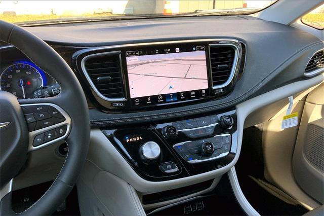 2023 chrysler pacifica limited