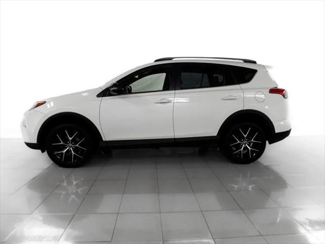 2018 toyota rav4 se