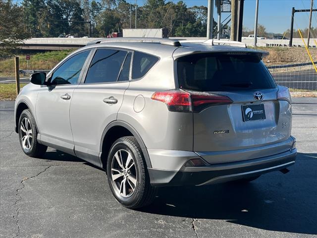 2017 toyota rav4 xle